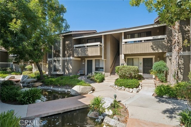 Building Photo - 82 Streamwood