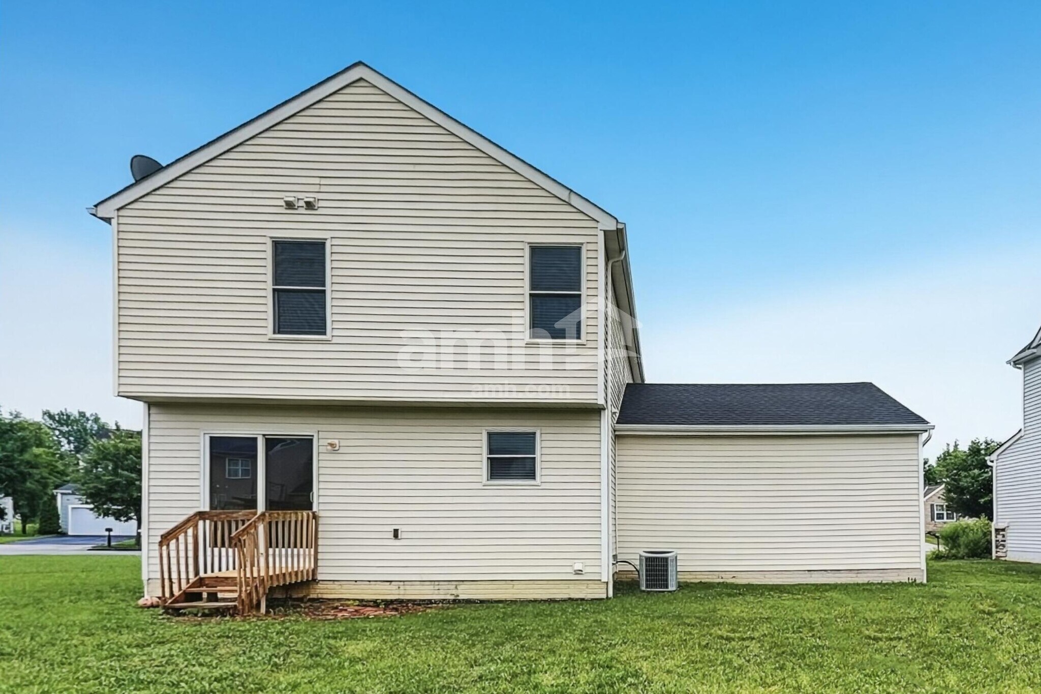 Building Photo - 8502 Flowering Cherry Dr