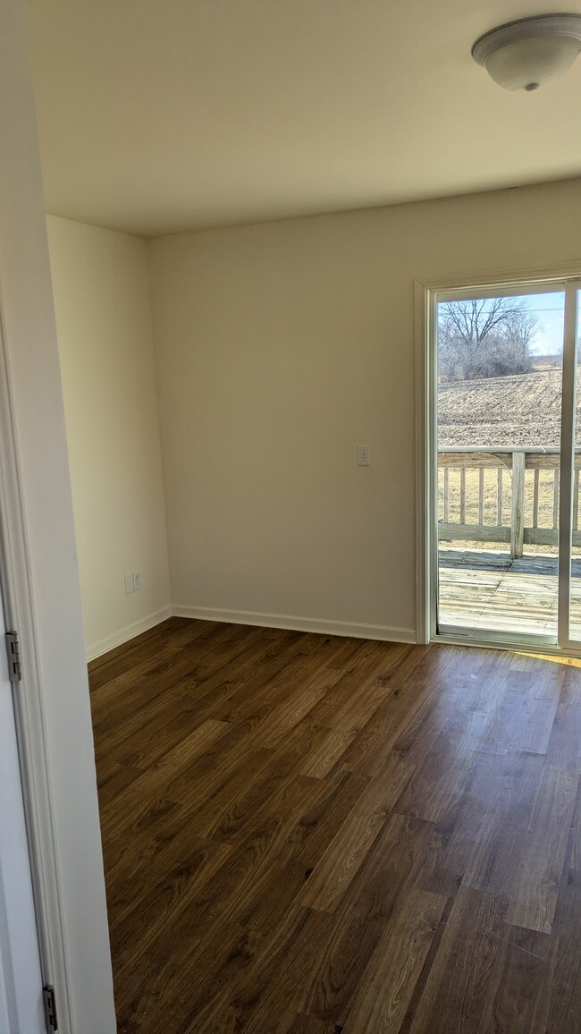 Master Bedroom- Upper - 6938 250th Ave