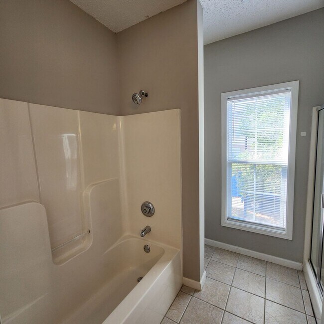 Building Photo - 2511 Friedland Pl
