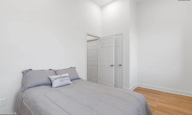 Building Photo - Snyder