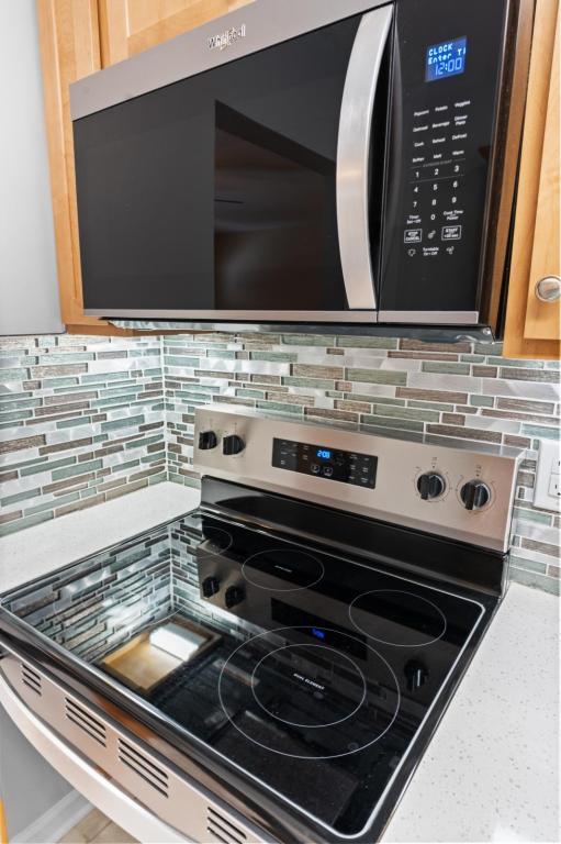 Building Photo - 1009 Lindsay St