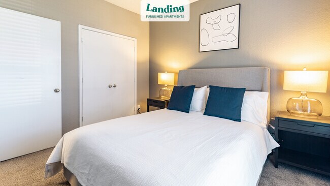 Building Photo - 2301 Pebble Vale Dr