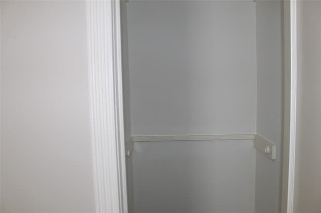 Building Photo - 2914 Pitzlin St