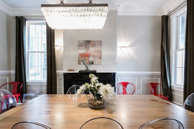 Building Photo - 436 Q St NW