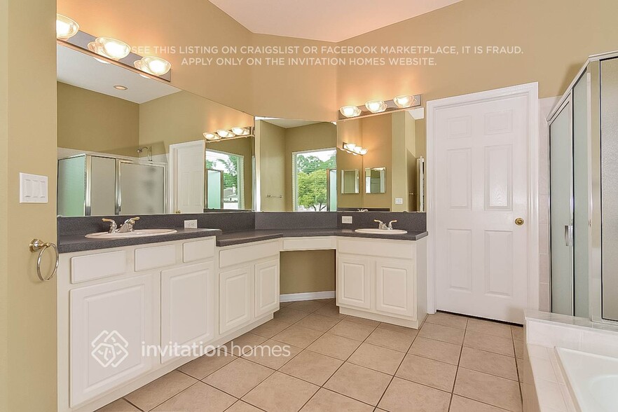 Building Photo - 4012 Eagleflight Ln