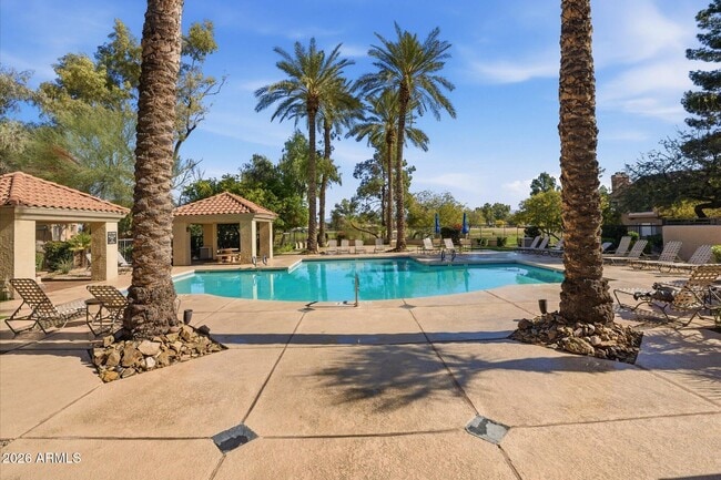 Building Photo - 4925 E Desert Cove Ave