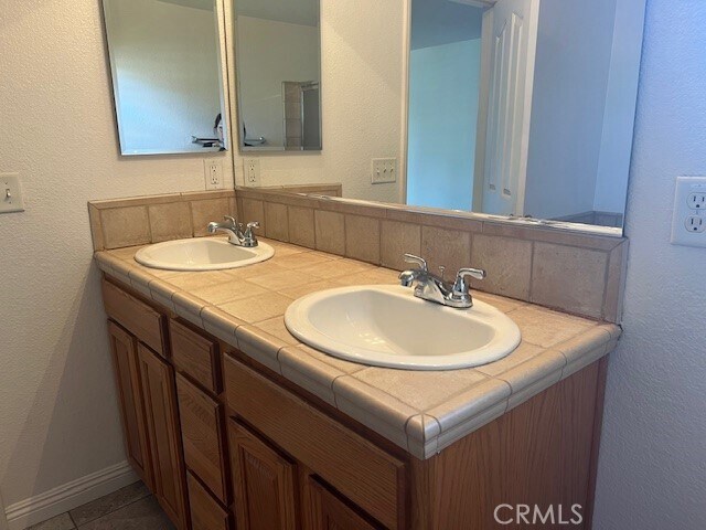 Building Photo - 7353 Ellena W