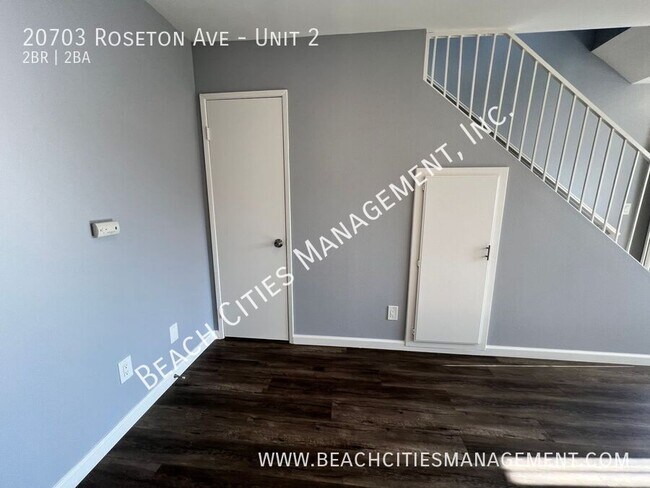 Building Photo - 20703 Roseton Ave