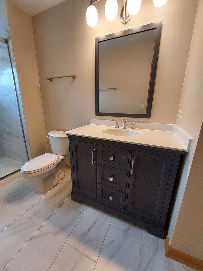 All new Shared Bath with Kohler Shower - 805 S McKinley Ave