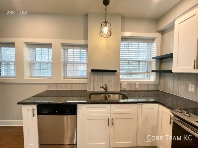 Building Photo - 920 Ward Pkwy