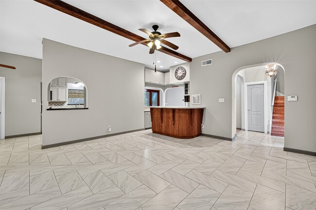 Building Photo - 15068 Kimberley Ct