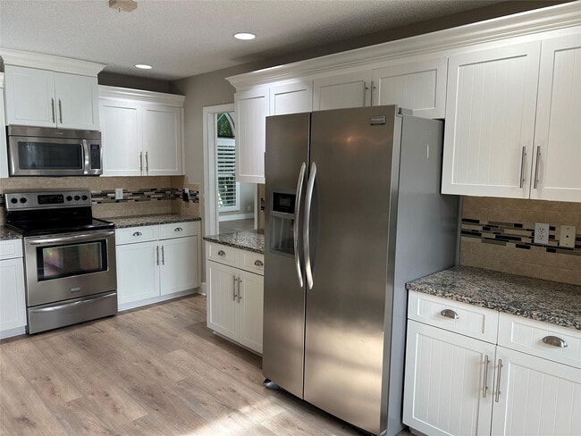 Building Photo - 7430 Ashley Shores Cir