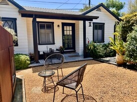 Building Photo - 3120 1/2 Madera Ave