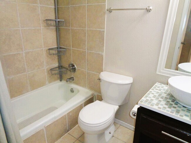 Building Photo - Exquisite Single Level Upper Valley Home With Refrigerated Air Located In Quiet Neighborhood