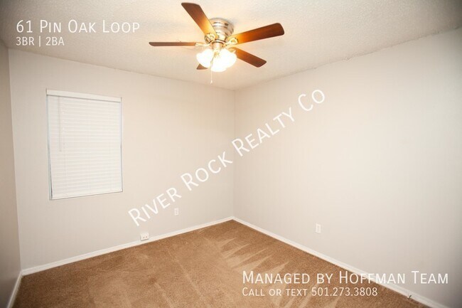 Building Photo - 61 Pin Oak Lp