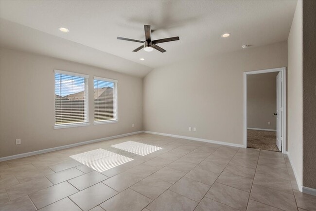 Building Photo - 29627 Juntti Park Ct