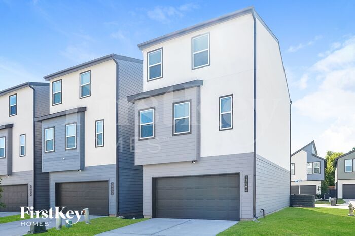 Building Photo - 18404 Idyllic Aly