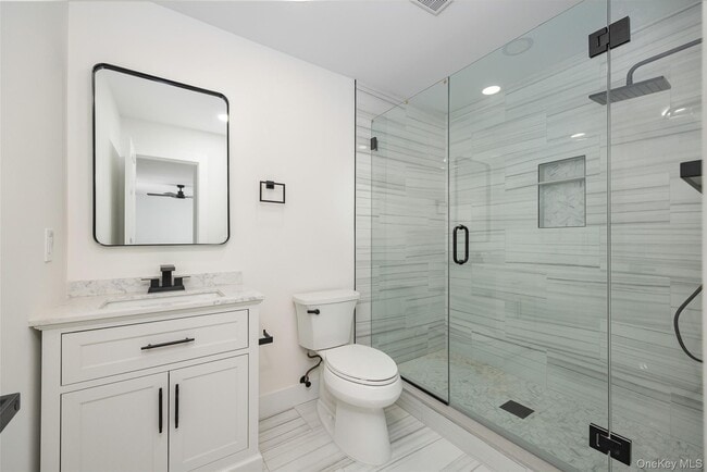 Building Photo - 7441 S Broadway