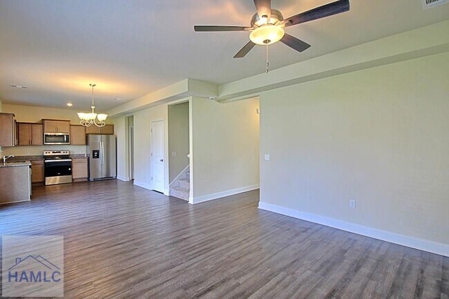 Building Photo - 711 Mill Creek Cir