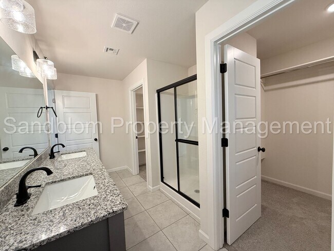Building Photo - For Lease | East Tulsa - BA Schools | $194...
