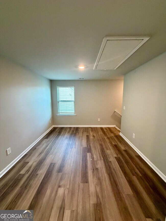 Building Photo - 3128 Baylor Cir