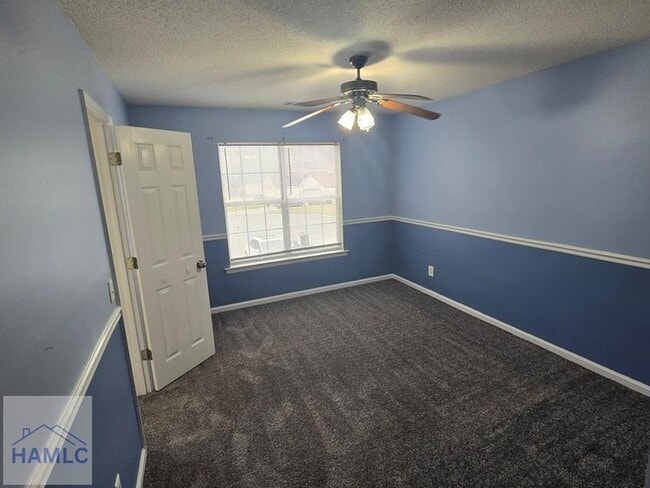 Building Photo - 22 Avocet Way