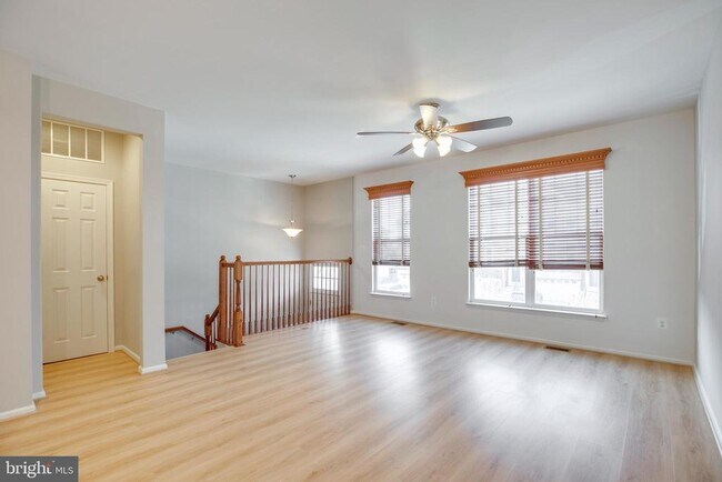 Building Photo - 11774 Lake Baldwin Dr