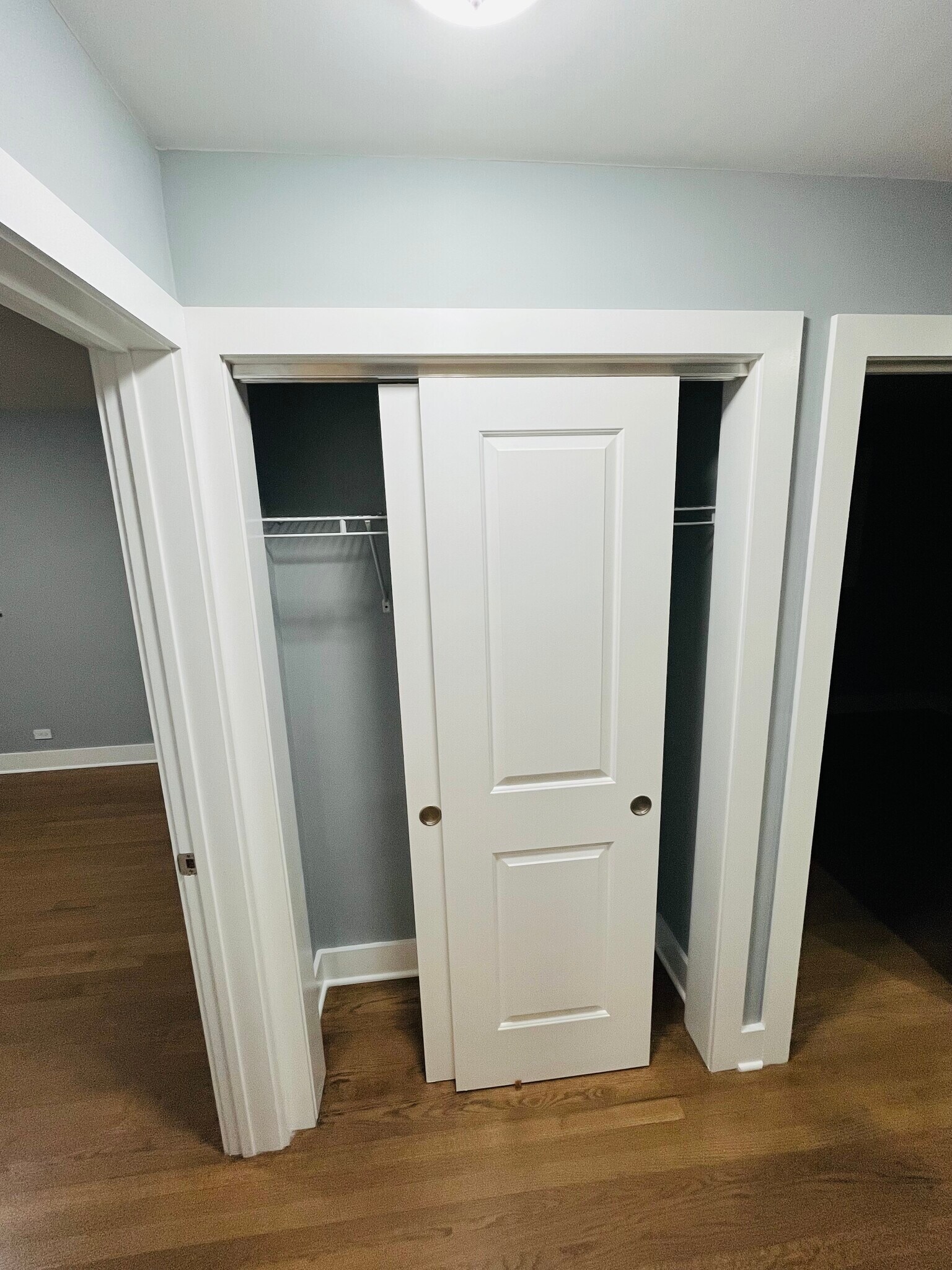 Building Photo - 8212 Kilpatrick Ave