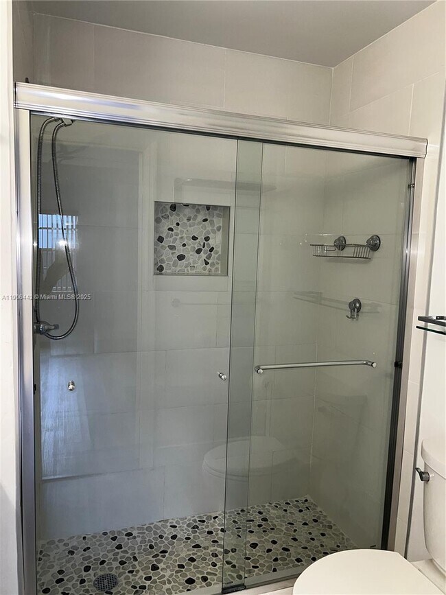 Building Photo - 13492 SW 38th Ln