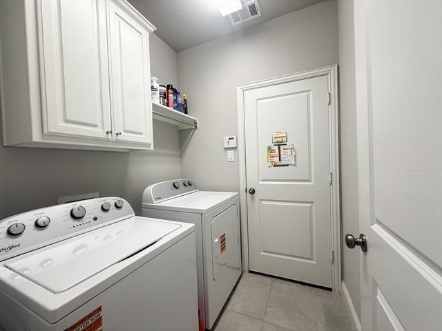 Building Photo - 4245 Brookstone Dr
