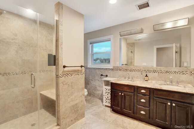 Building Photo - 134-110 10th St