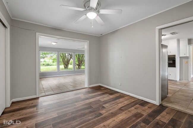 Building Photo - 2502 Ormond Pl