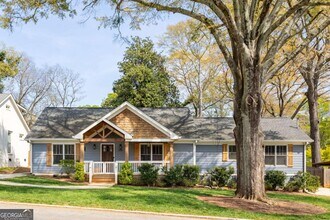 Building Photo - 318 Ashburton Ave SE