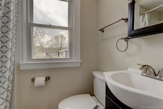 Building Photo - 191 Lee St