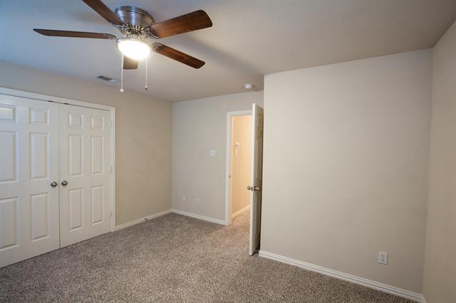 Building Photo - 2805 Gooseberry Dr