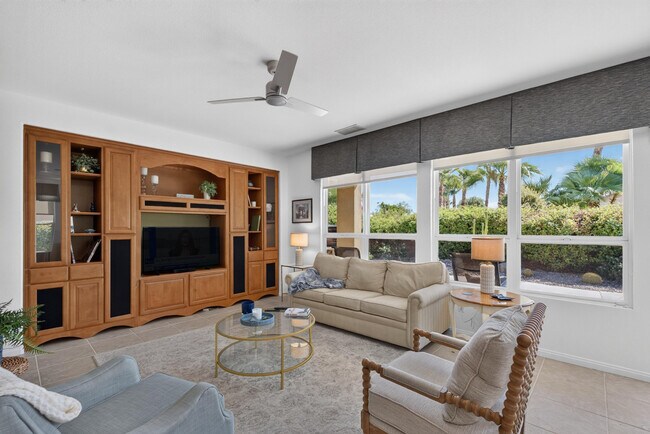 Building Photo - 60440 Juniper Ln