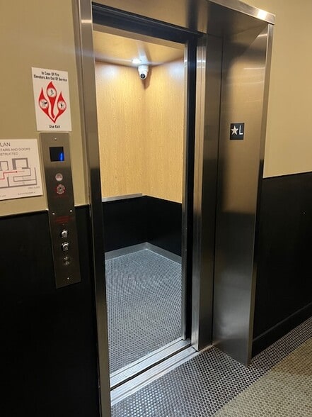 Elevator - 259 Rutland Rd
