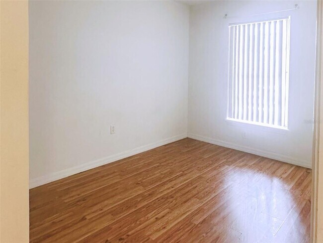 Building Photo - 2770 Club Cortile Cir