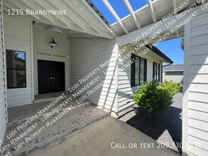Building Photo - 1215 Brandywine-