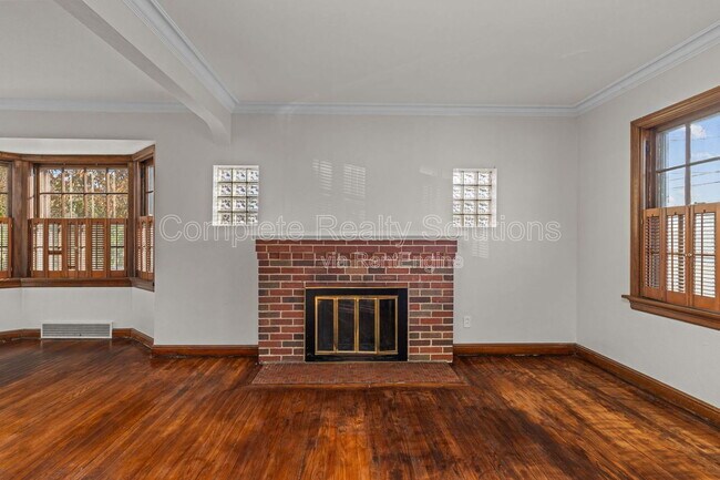 Building Photo - 1150 N Florissant Rd