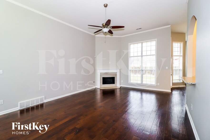 Building Photo - 1651 S Frence Creek Cove