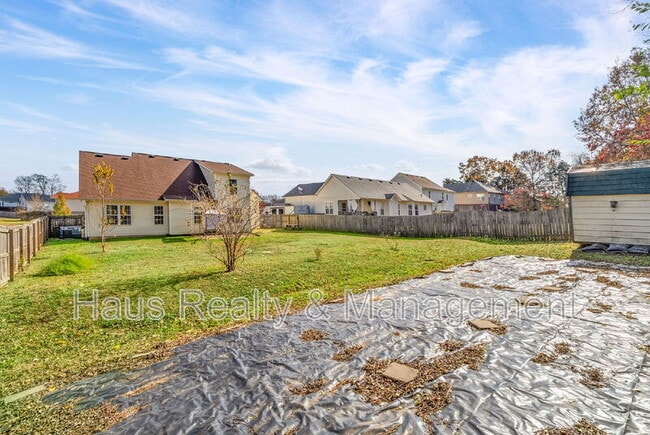 Building Photo - 674 Superior Ln