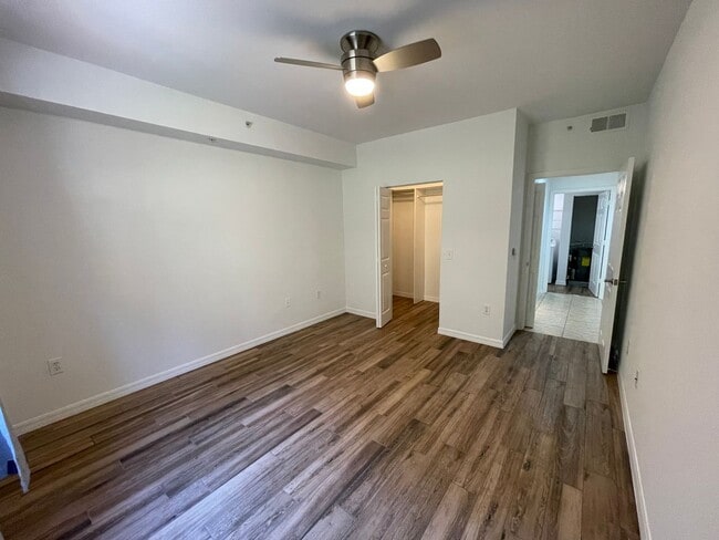 Building Photo - ANNUAL RENTAL - FIRST FLOOR 2 BED / 2 BATH AT FAIRWAY PRESERVE