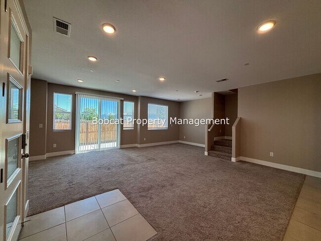Building Photo - 3601 Pulsar Ln