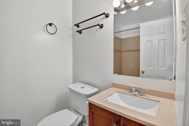 Building Photo - 7706 Swan Terrace