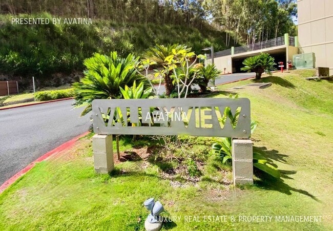 Building Photo - 95-2047-2047 Waikalani Pl