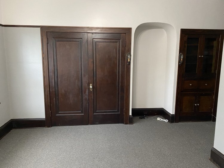 Double-Door Closet - 215 Maple St