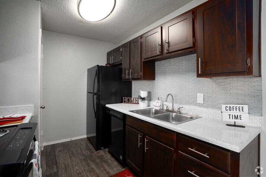 Arbors Of Burleson 355 NW Hillery St Burleson TX 76028 Apartment Finder