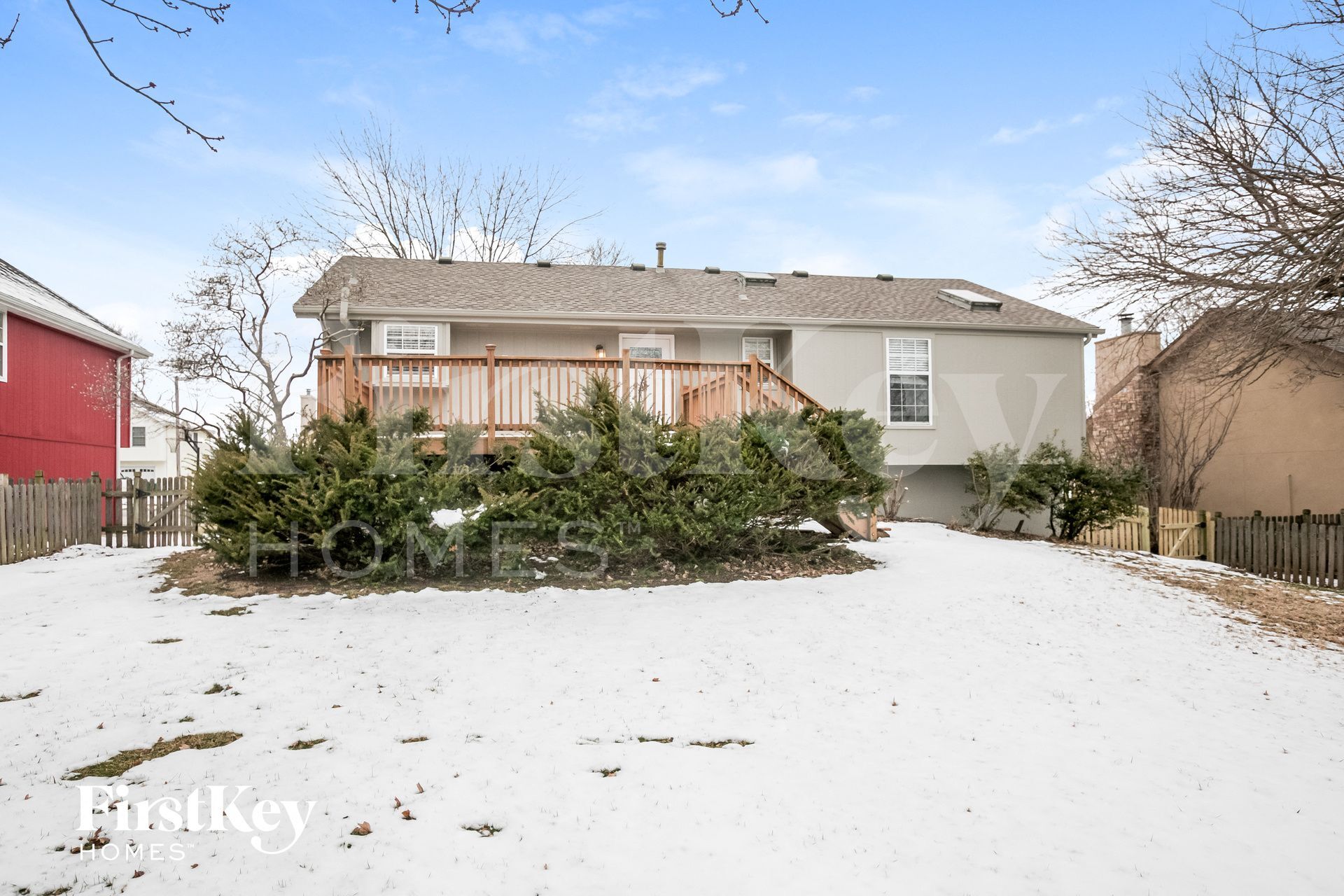 Building Photo - 1709 NE Auburn Dr